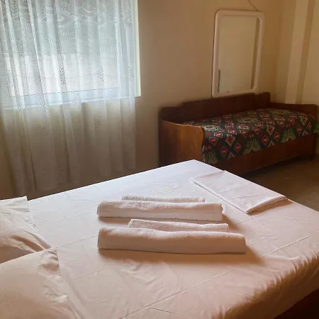 Kavos Apartment